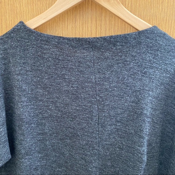 BANANA REPUBLIC • Charcoal Gray Long Sleeve Top with Sleeve Detail - Size S - Picture 5 of 11